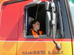 275.jpg